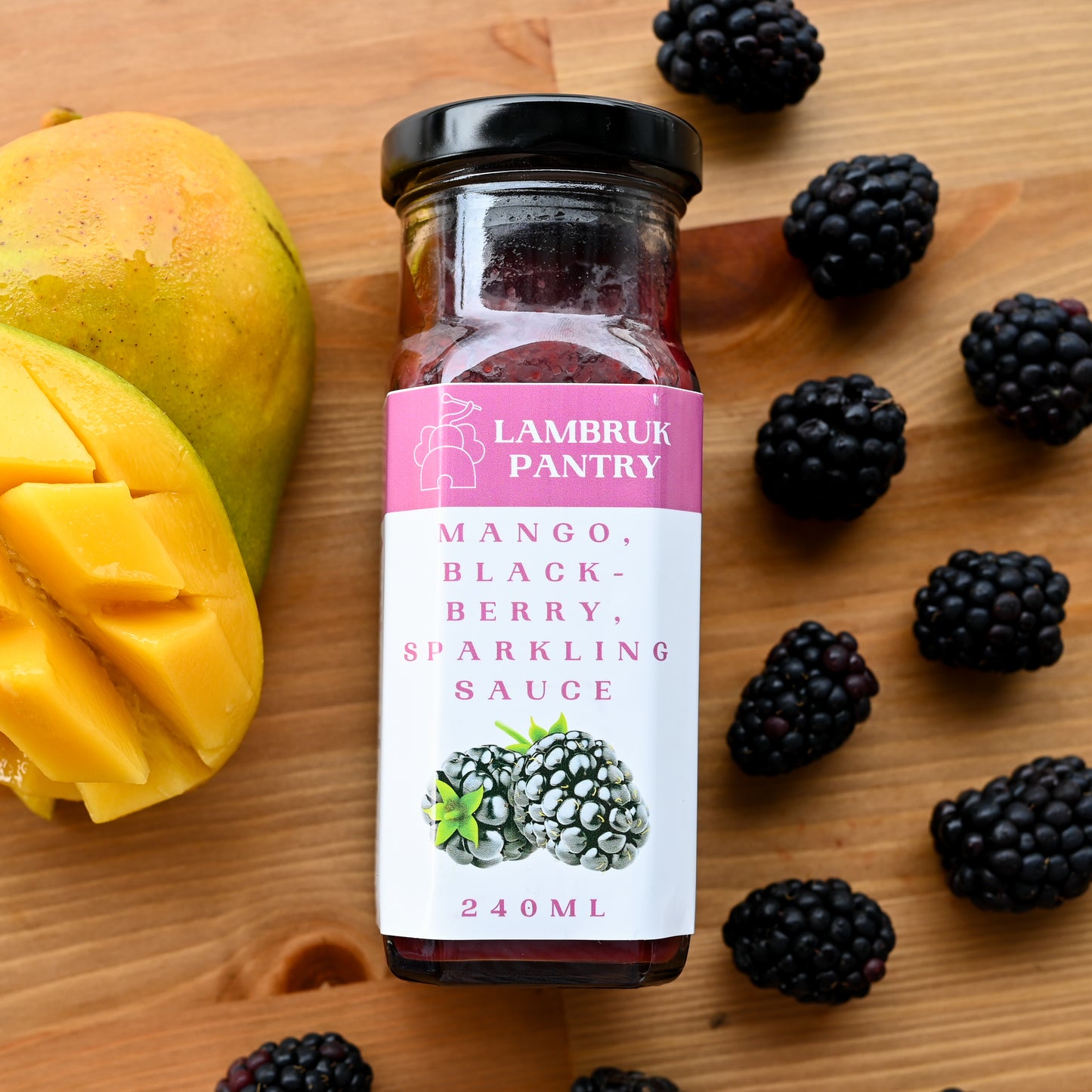 Mango, Blackberry & Sparkling Sauce 240ml